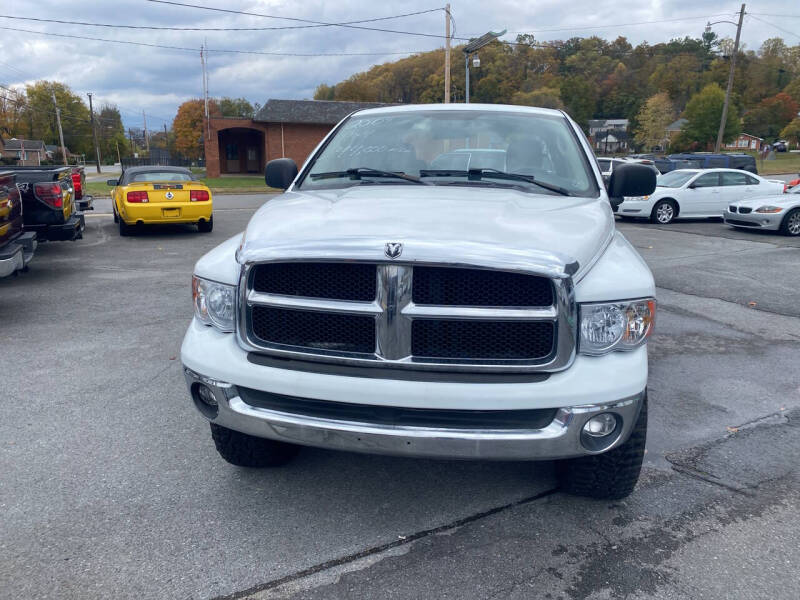 2004 Dodge Ram 1500 SLT