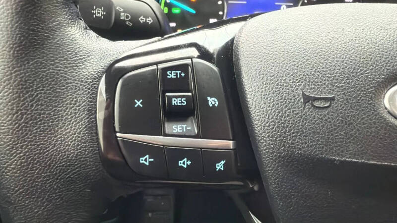 2021 Ford Escape Hybrid SEL