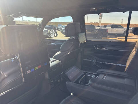 2022 Jeep Grand Wagoneer Series II