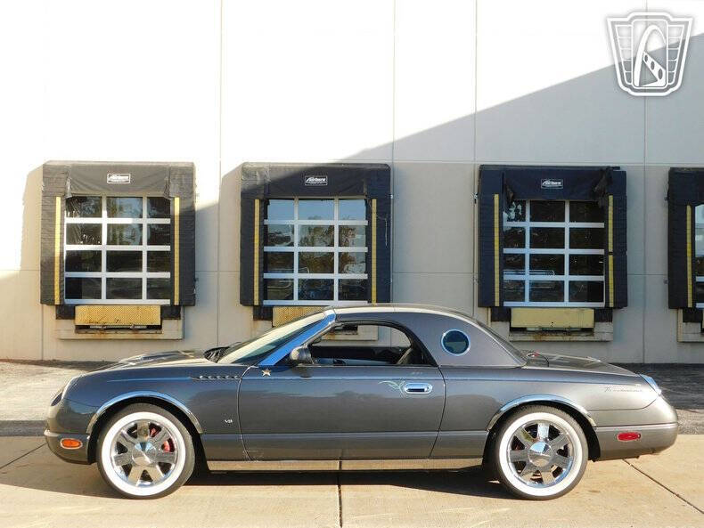 2003 Ford Thunderbird