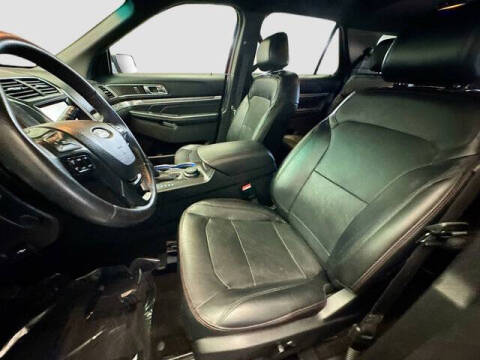 2016 Ford Explorer Sport