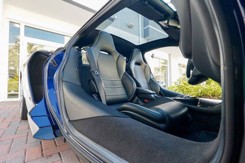 2023 McLaren GT