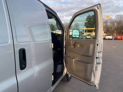 2016 Chevrolet Express 2500