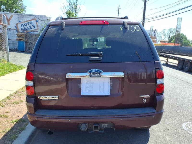 2006 Ford Explorer Limited