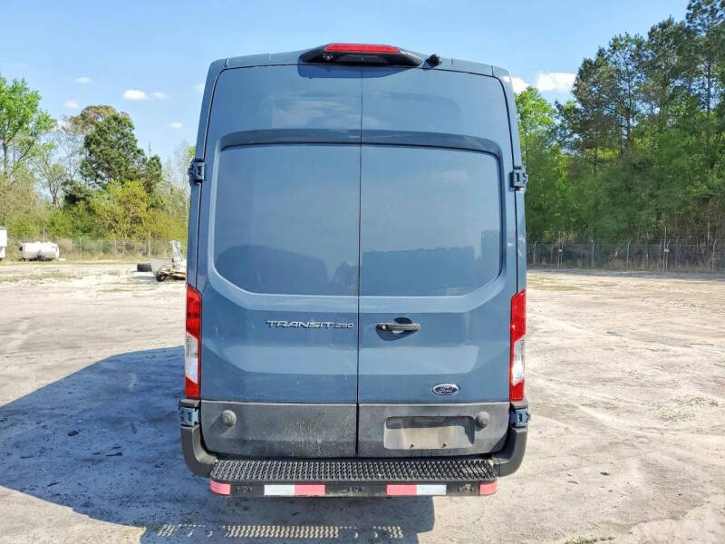 2020 Ford Transit 250