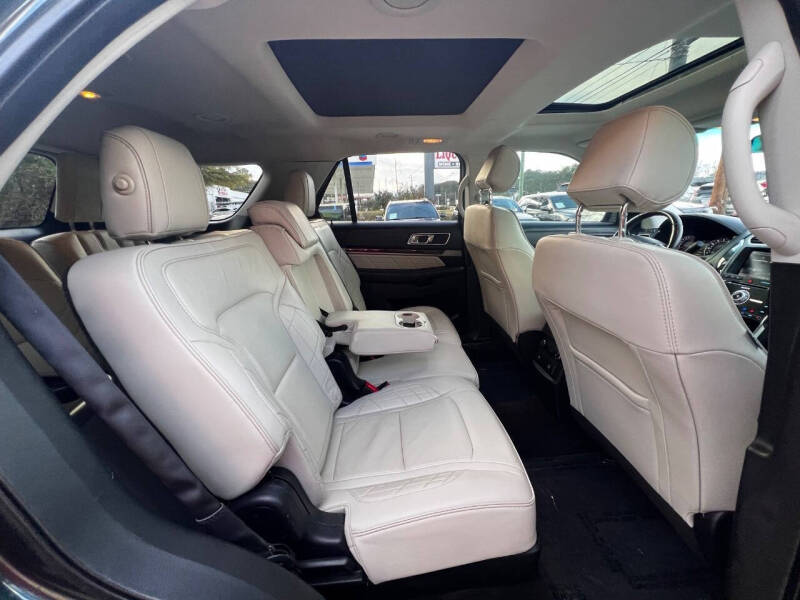 2016 Ford Explorer Platinum