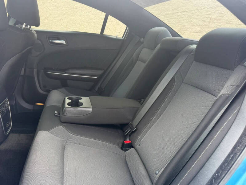 2015 Dodge Charger SXT