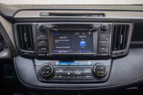 2017 Toyota RAV4 XLE