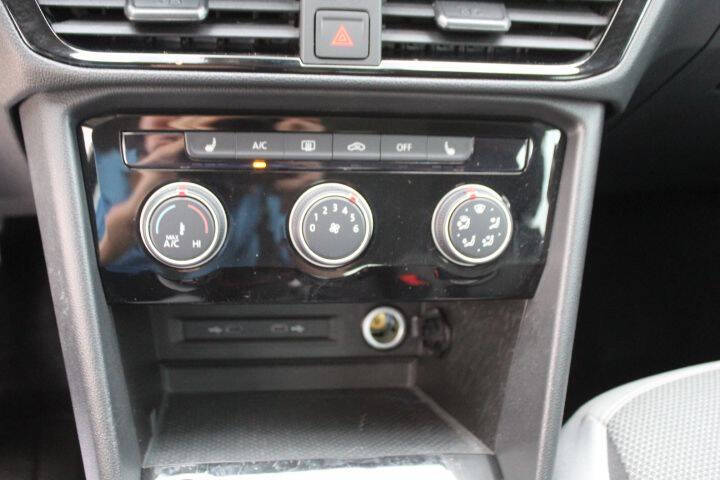 2024 Volkswagen Taos S 4Motion