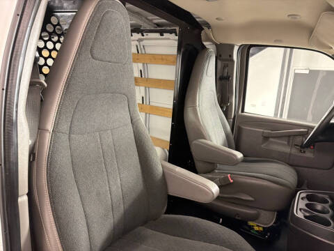 2020 Chevrolet Express 2500