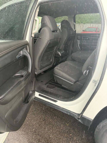 2014 GMC Acadia SLE-2