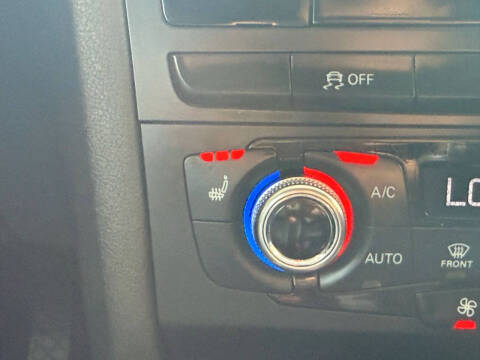 2016 Audi A4 2.0T quattro Premium