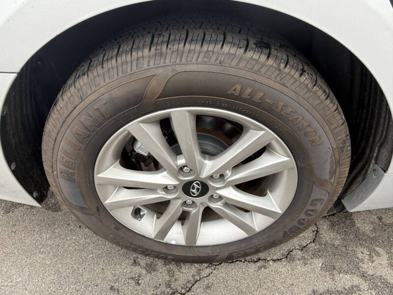 2016 Hyundai Sonata SE