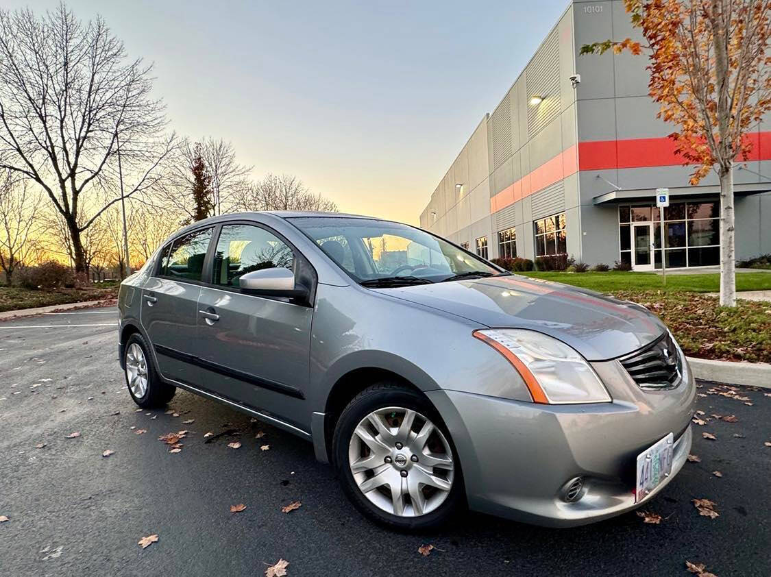 2011 Nissan Sentra for sale at MISHA MASTER MOTORZ LLC in Portland, OR