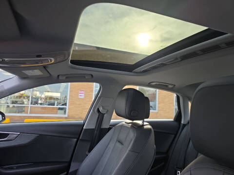 2018 Audi A4 2.0T quattro Premium Plus