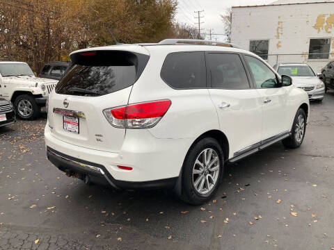 2014 Nissan Pathfinder SL