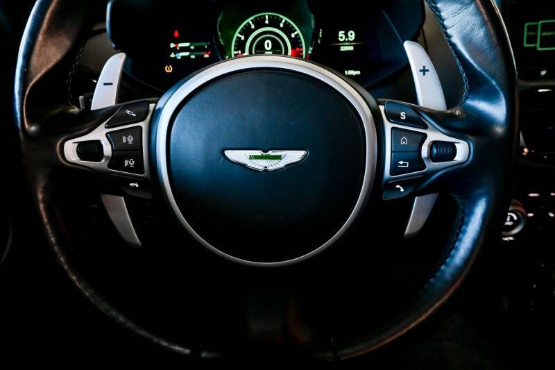 2022 Aston Martin Vantage
