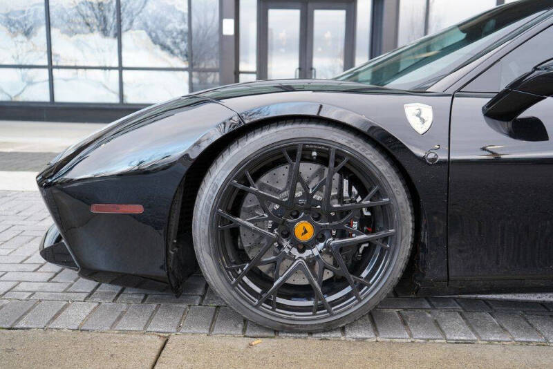 2016 Ferrari 488 GTB