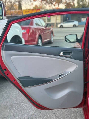 2017 Hyundai Accent Value Edition