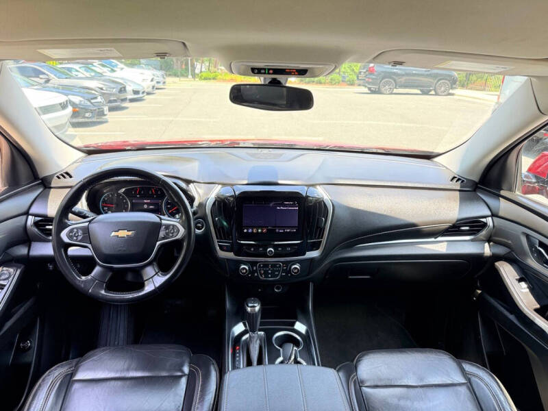 2020 Chevrolet Traverse LT Leather
