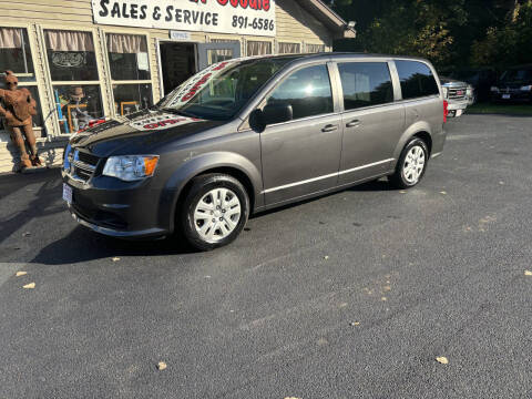 2018 Dodge Grand Caravan for sale at Oldie but Goodie Auto Sales in Milton VT