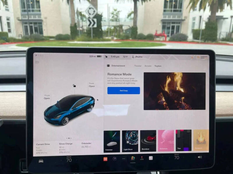 2020 Tesla Model 3 Long Range