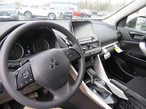 2025 Mitsubishi Eclipse Cross LE