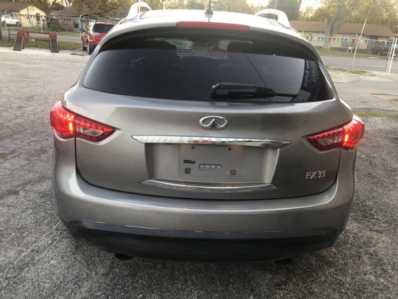 2010 Infiniti FX35