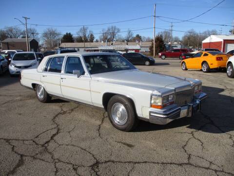 1989 Cadillac Brougham for sale at RJ Motors in Plano IL