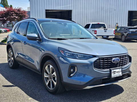 2023 Ford Escape Platinum