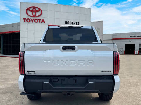 2025 Toyota Tundra Limited HV