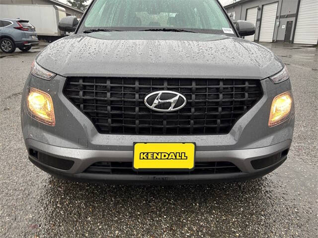 2022 Hyundai Venue SE
