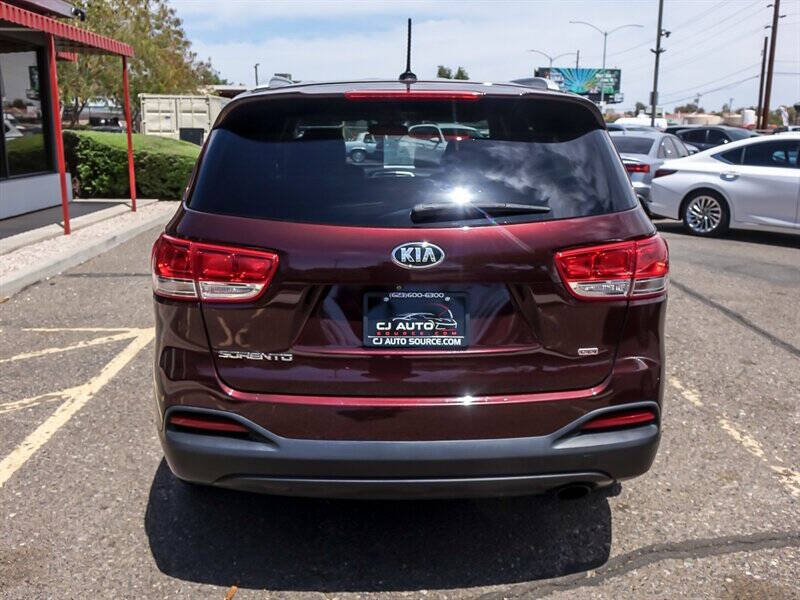 2017 Kia Sorento LX