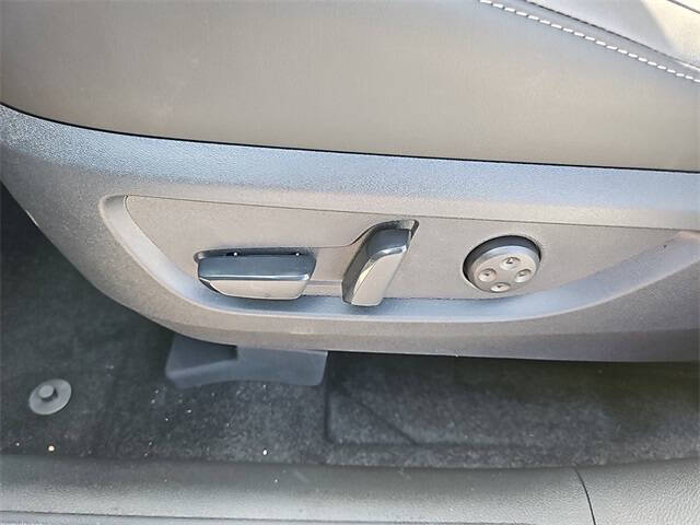 2025 Infiniti QX50 Luxe