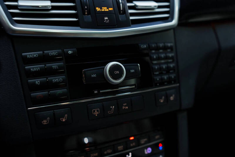 2010 Mercedes-Benz E-Class