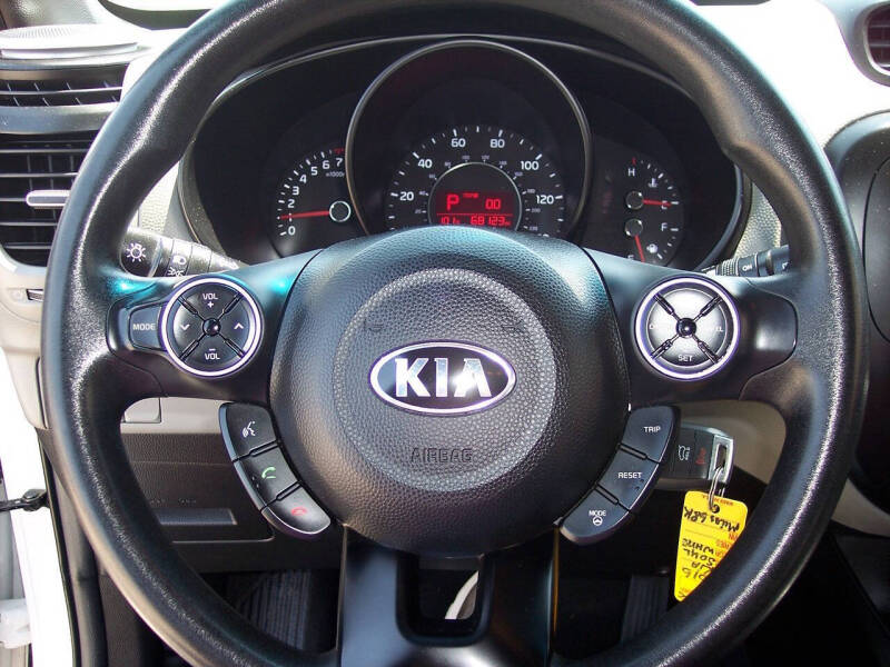 2016 Kia Soul +