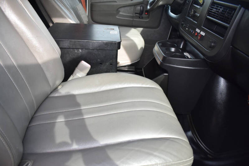 2014 Chevrolet Express 2500