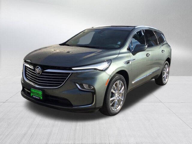 2022 Buick Enclave Essence