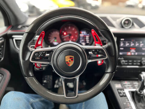 2018 Porsche Macan GTS