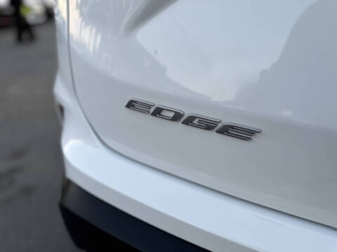 2020 Ford Edge ST Line
