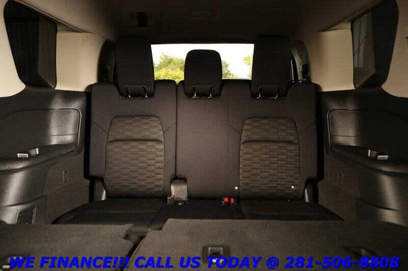 2023 Nissan Pathfinder SV