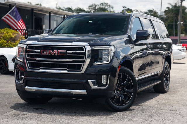 2023 GMC Yukon XL SLT