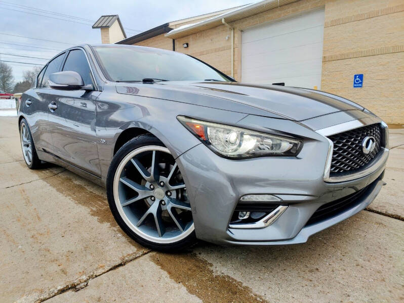 2018 INFINITI Q50 LUXE's photo
