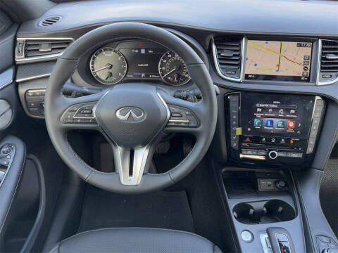 2025 Infiniti QX50 Sport