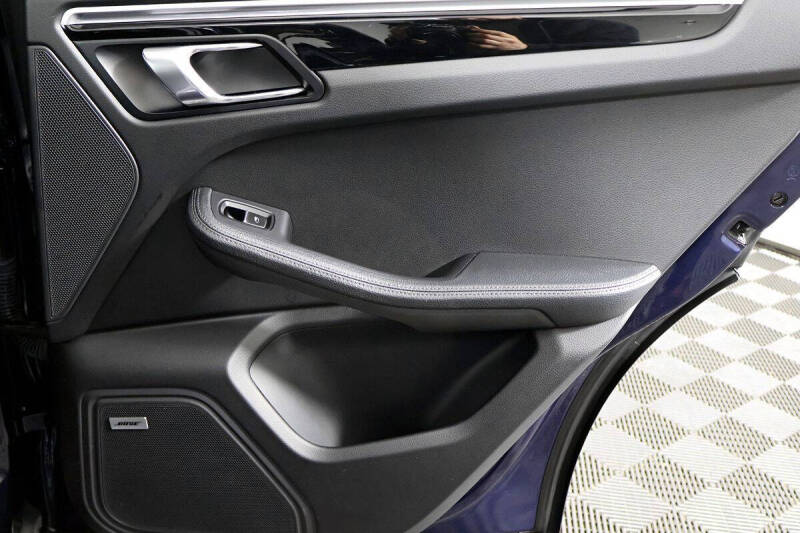 2017 Porsche Macan S