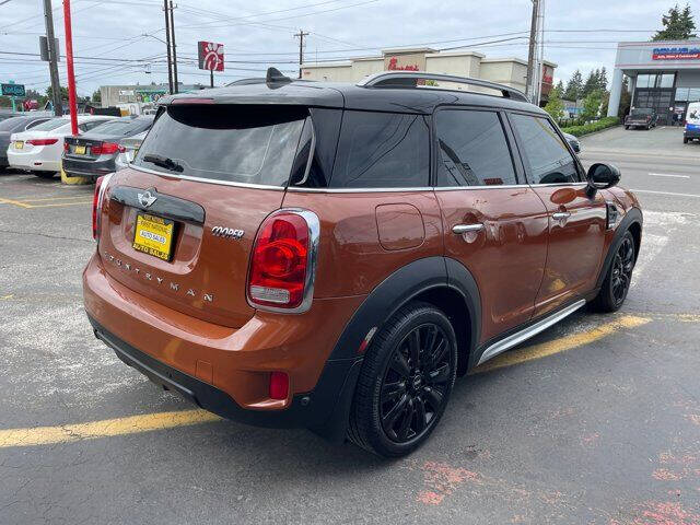 2017 MINI Countryman Cooper