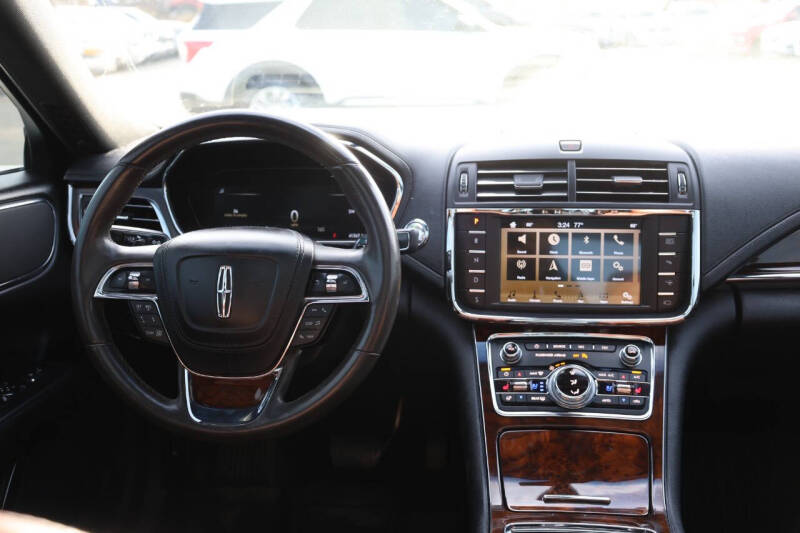 2017 Lincoln Continental Reserve
