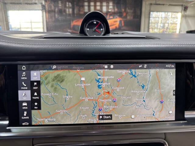 2017 Porsche Panamera