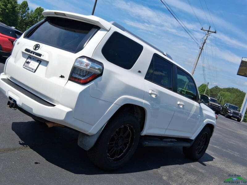 2017 Toyota 4Runner SR5