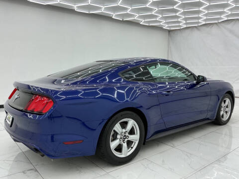 2016 Ford Mustang V6